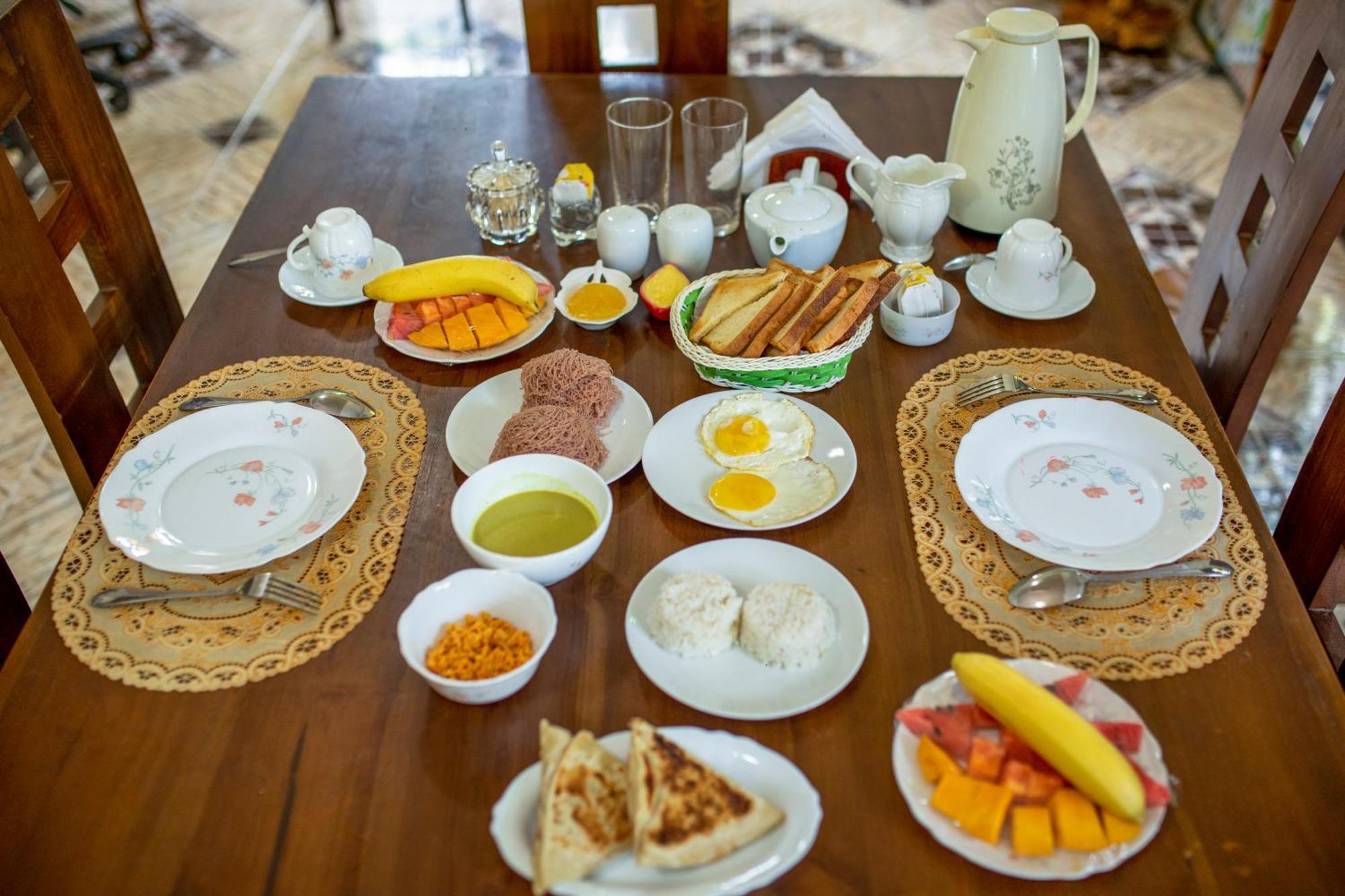 Three Shades Bed & Breakfast Гале Екстериор снимка