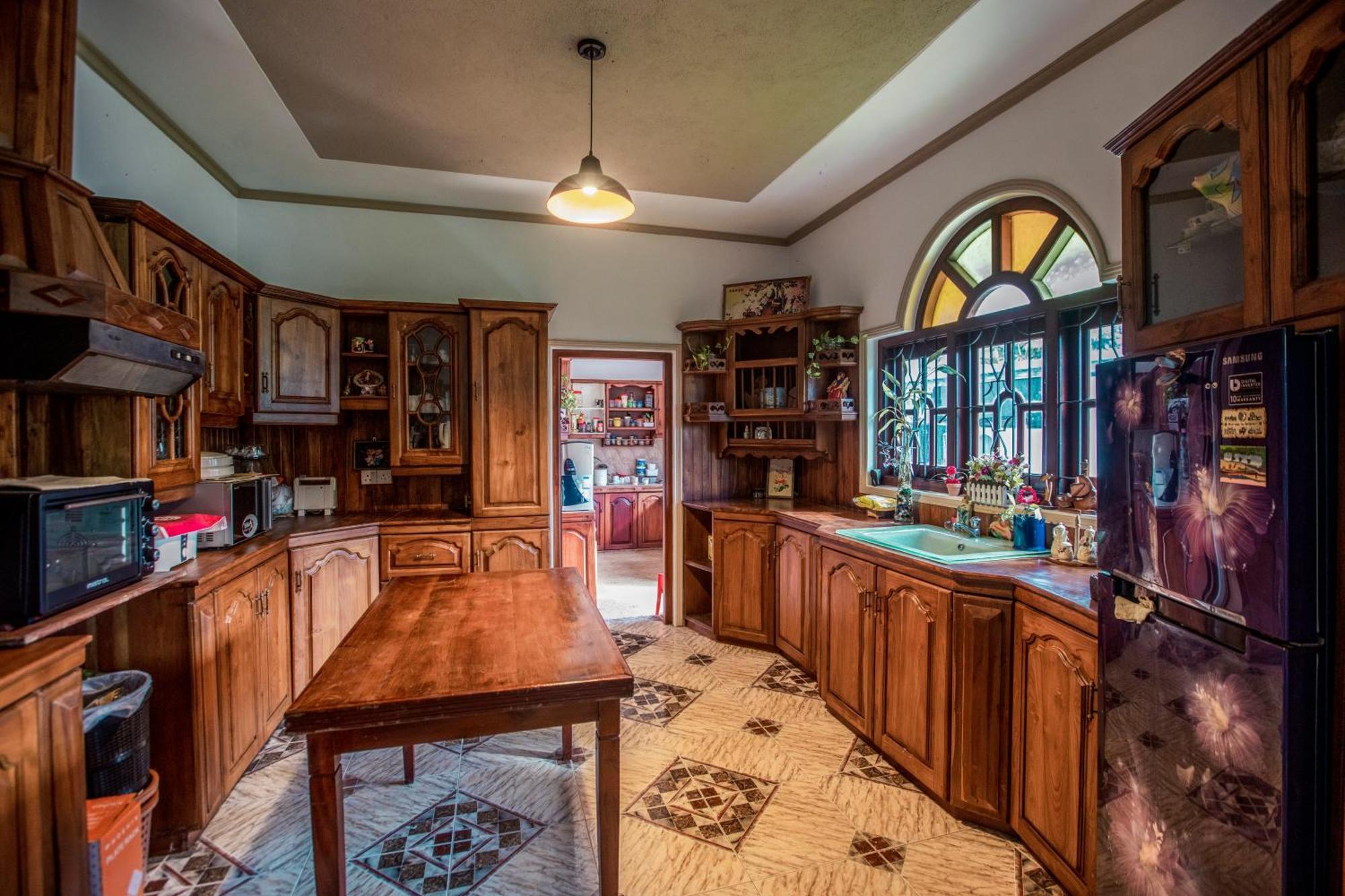 Three Shades Bed & Breakfast Гале Екстериор снимка