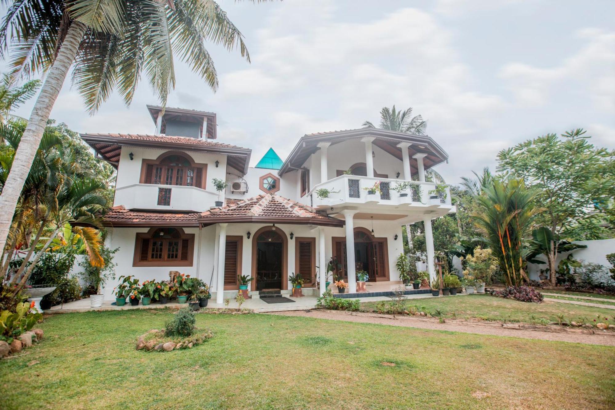 Three Shades Bed & Breakfast Гале Екстериор снимка
