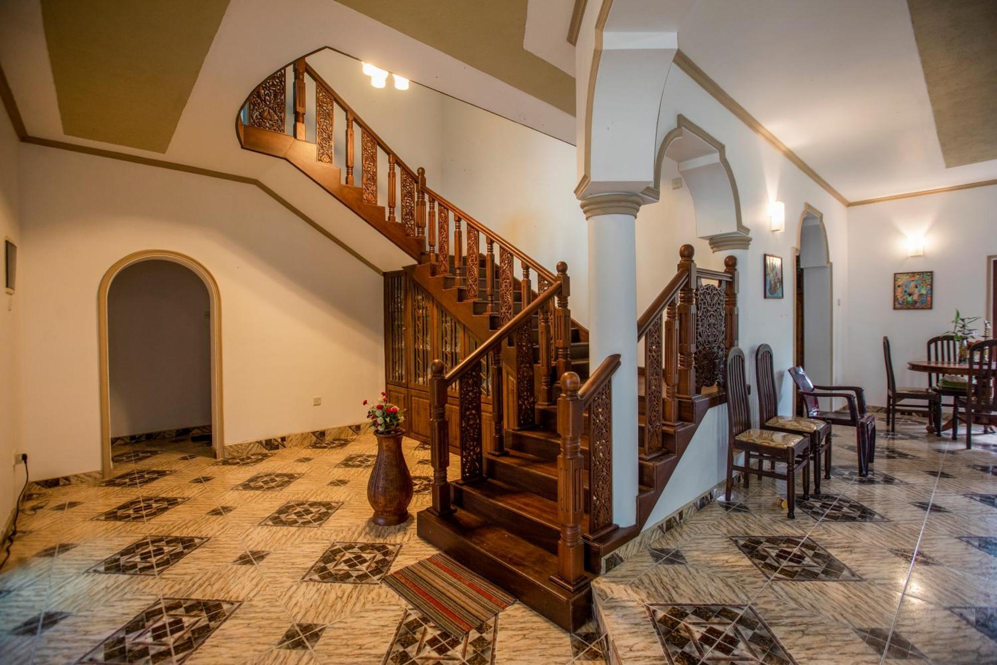 Three Shades Bed & Breakfast Гале Екстериор снимка